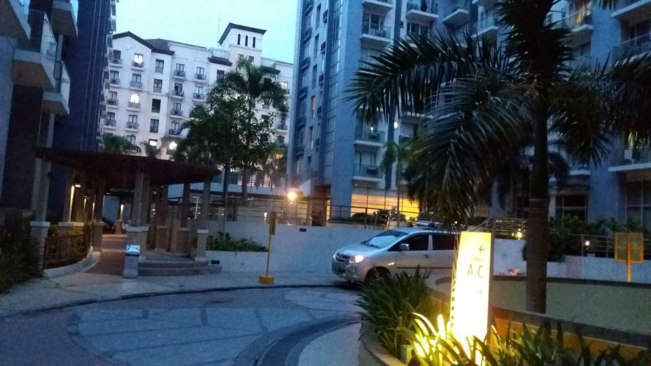 One Palm Tree Villas Close To Manila Airport - Terminal 3 Exterior photo