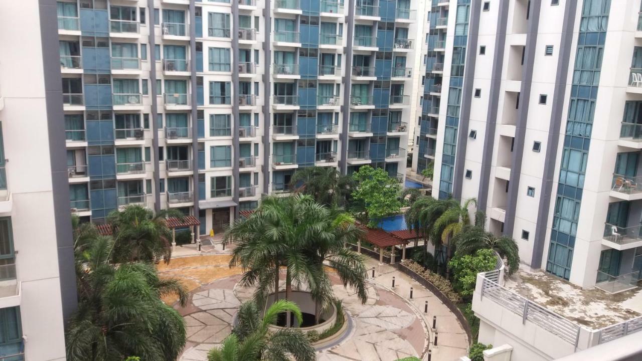 One Palm Tree Villas Close To Manila Airport - Terminal 3 Exterior photo
